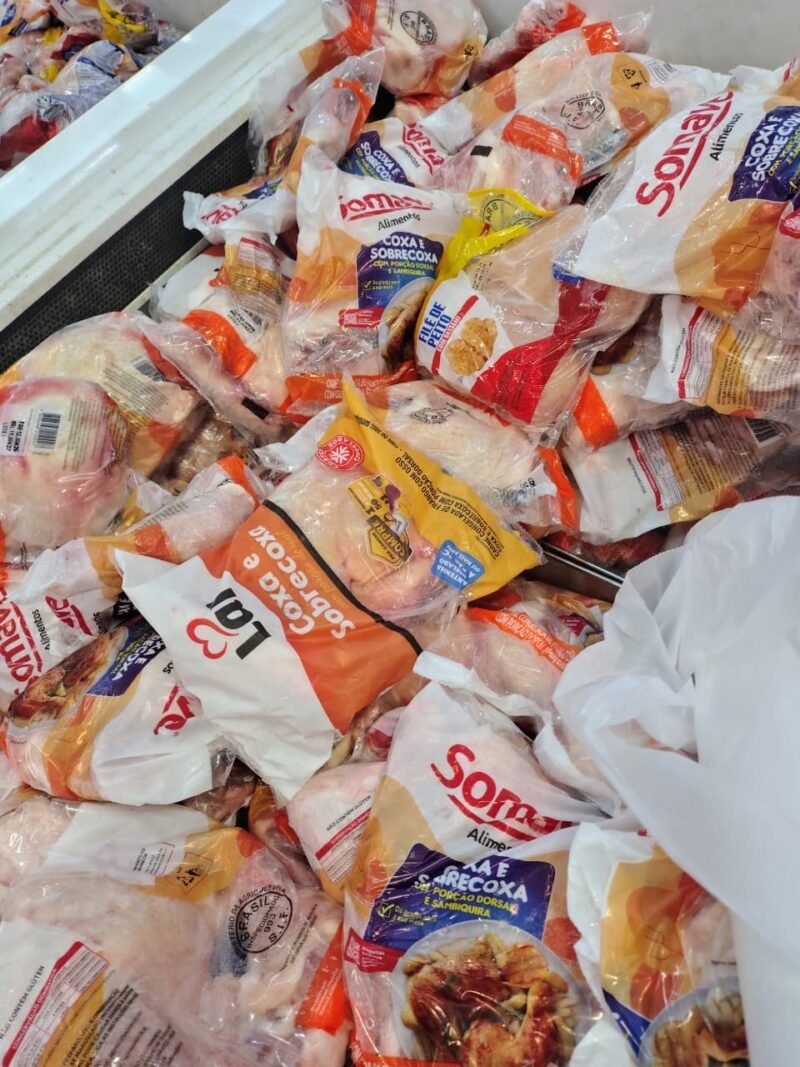 WhatsApp-Image-2026-02-13-at-20.05.12.jpeg Coxa E Sobrecoxa De Frango C/Dorso Kg